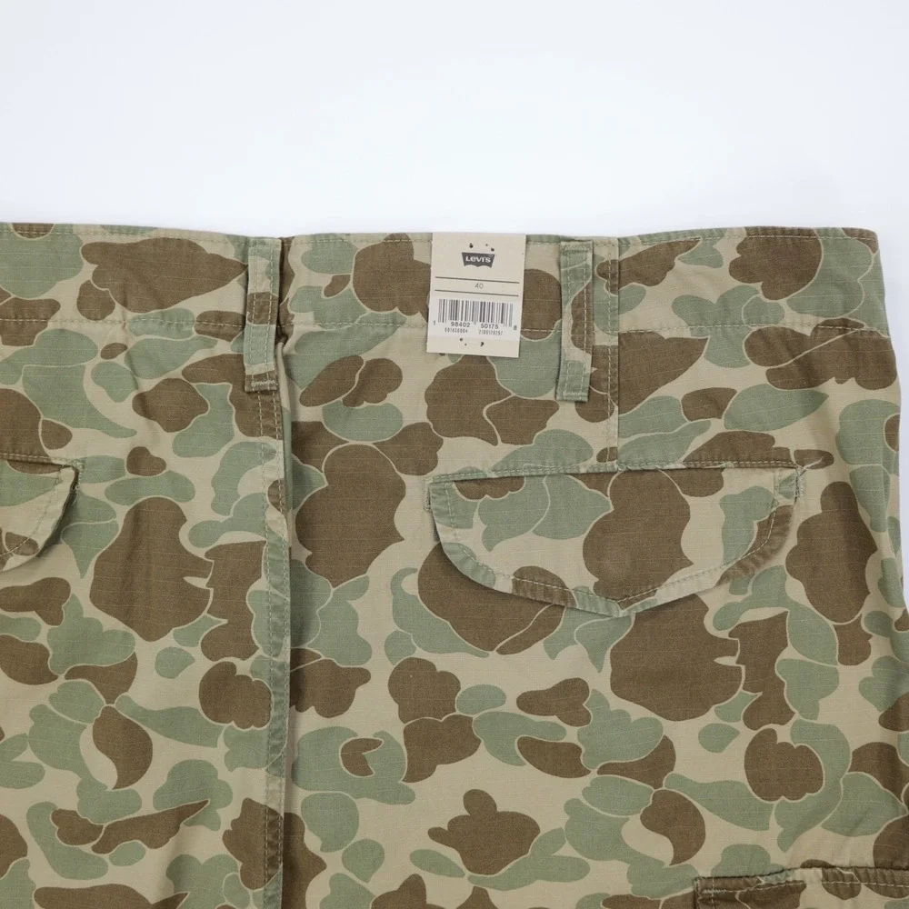 Levi's Men's Carrier Cargo Cotton Camo Relaxed Fit Shorts Green/Brown Size 40